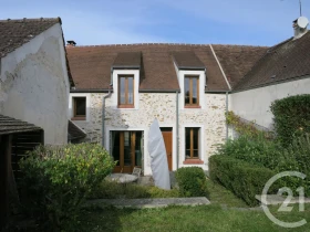 Maison à Ozouer-le-Voulgis
