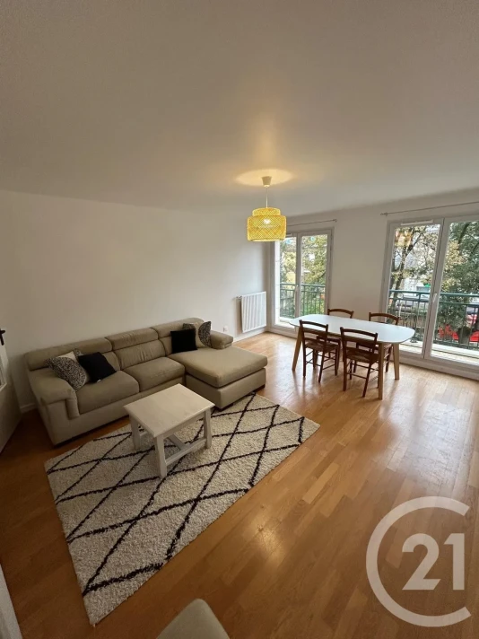 Voir la photo 1/14 du type apartment à Corbeil-Essonnes