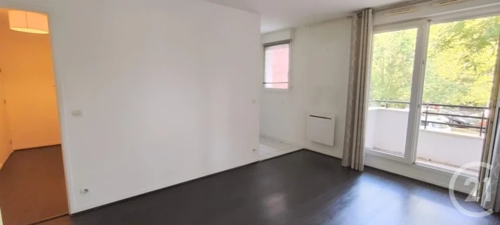 Voir la photo 1/4 du type studio à Élancourt