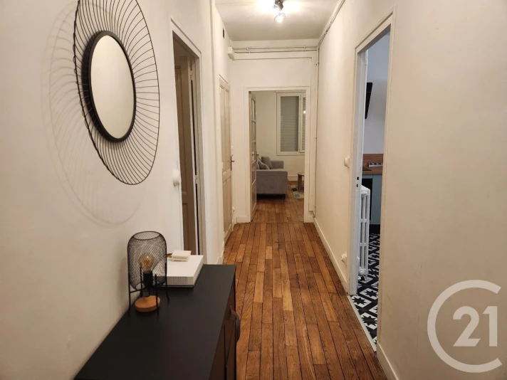 Voir la photo 1/10 du type apartment à Limoges