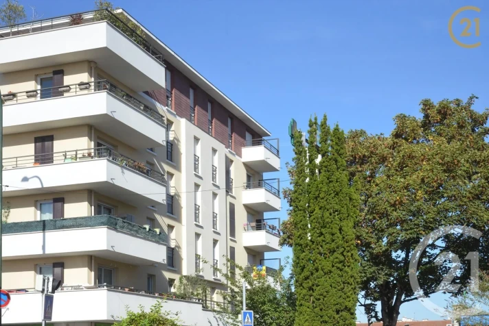 Voir la photo 1/9 du type apartment à Vigneux-sur-Seine