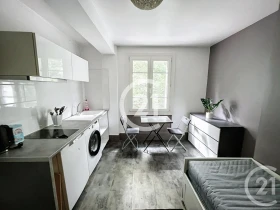 Studio à Évreux
