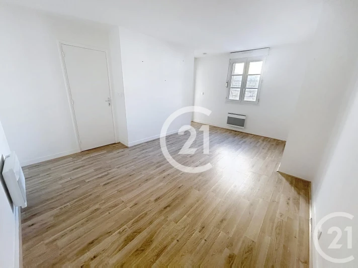 Voir la photo 1/5 du type studio à Évreux