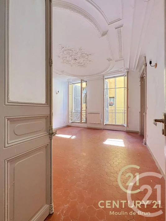 Voir la photo 1/9 du type apartment à Grasse