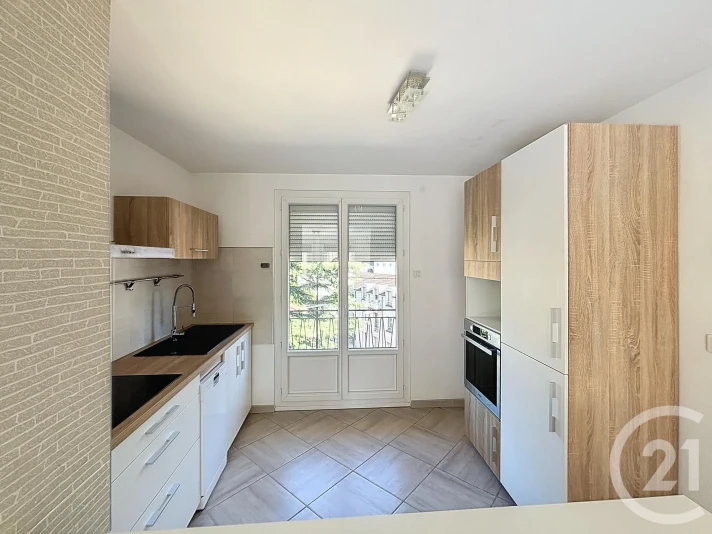 Voir la photo 1/10 du type apartment à Chalon-sur-Saône
