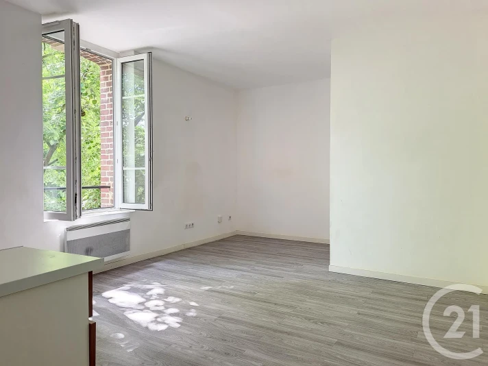 Voir la photo 1/6 du type apartment à Rouen