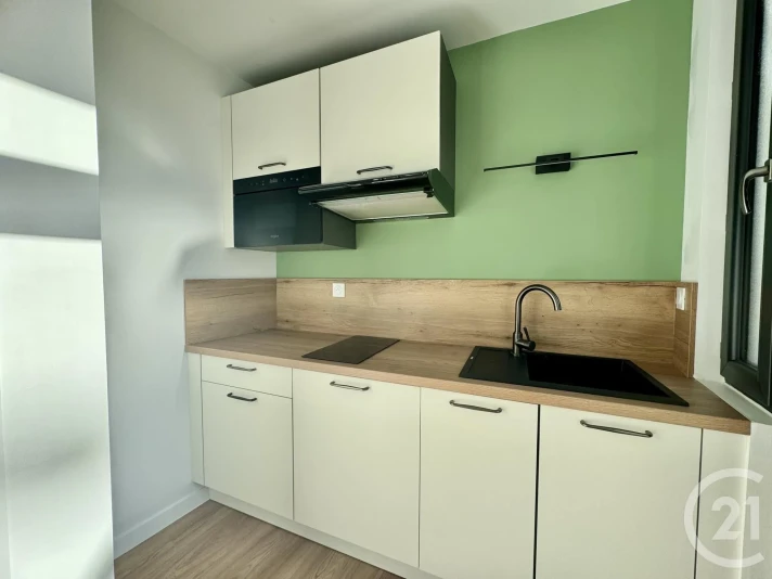 Voir la photo 1/10 du type apartment à Rodez
