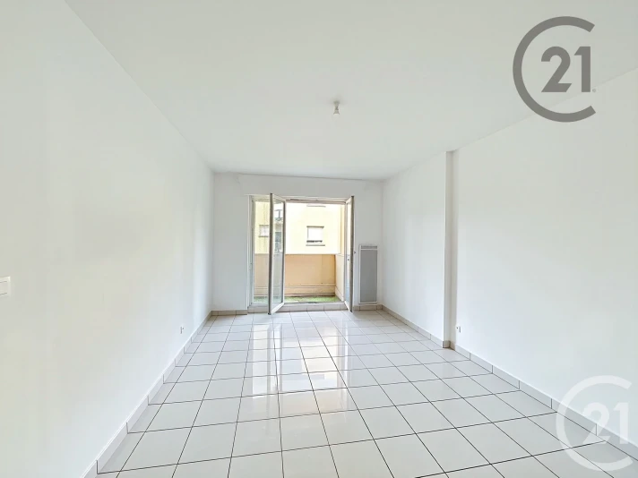 Voir la photo 1/7 du type apartment à Montereau-Fault-Yonne