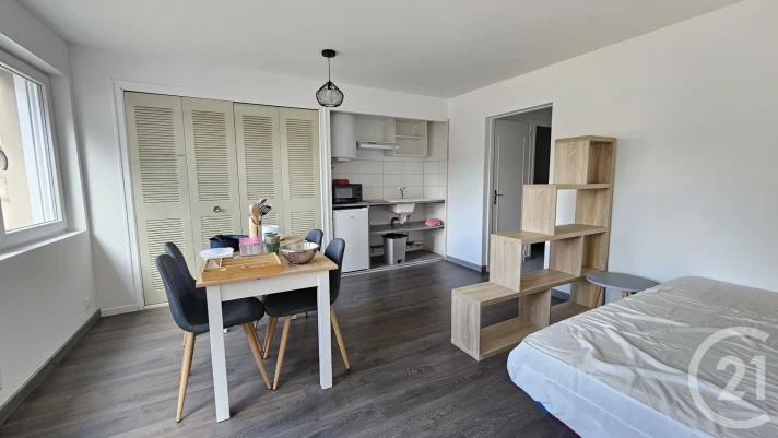 Voir la photo 1/7 du type apartment à Besançon