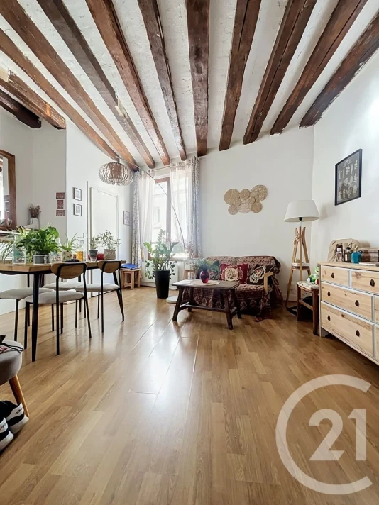 Voir la photo 1/6 du type studio à Compiègne