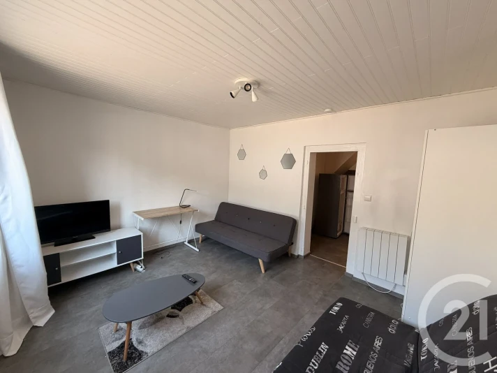 Voir la photo 1/3 du type studio à Châlons-en-Champagne