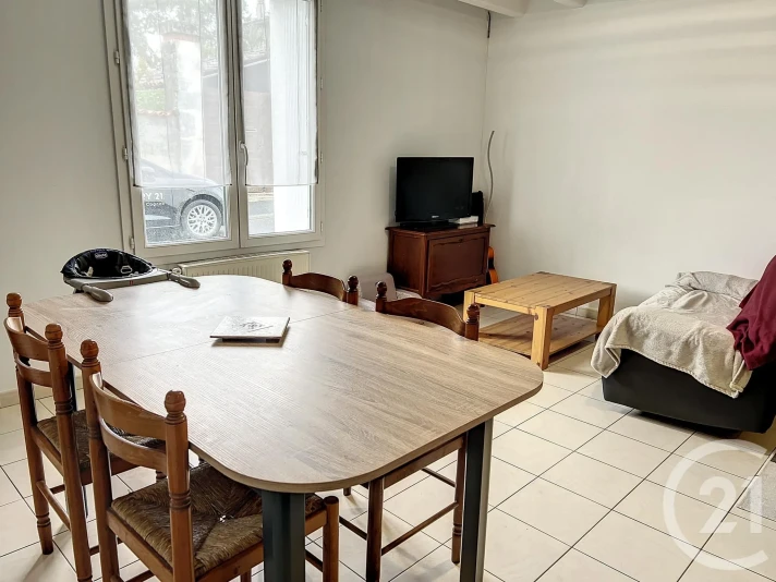 Voir la photo 1/7 du type apartment à Cognac