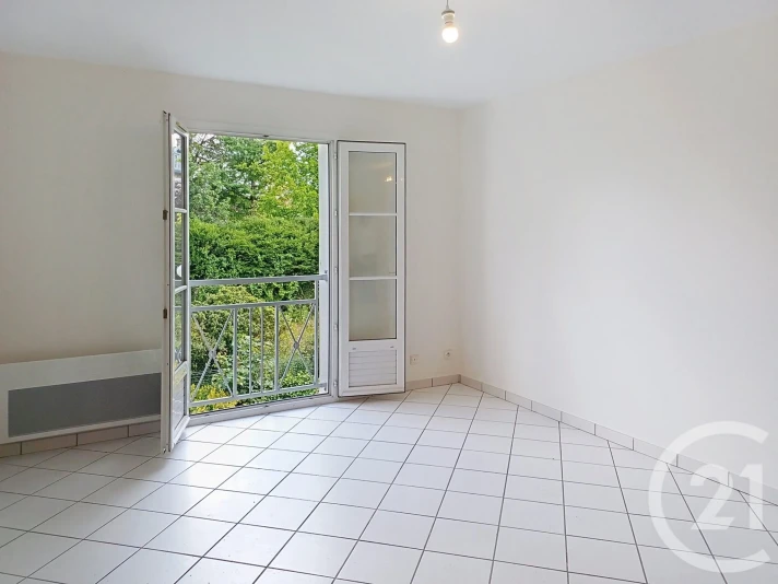 Voir la photo 1/11 du type apartment à Provins