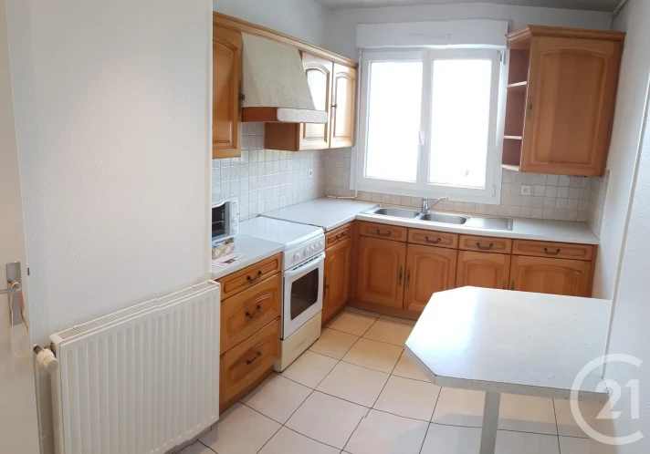 Voir la photo 1/9 du type apartment à Brest