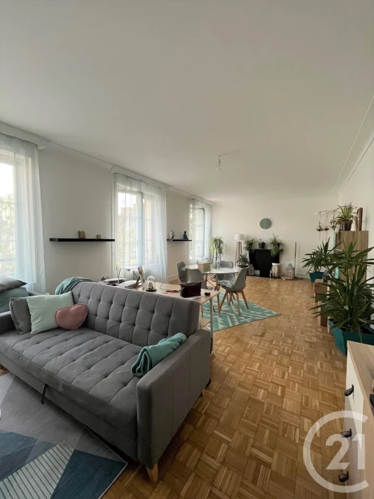 Voir la photo 1/9 du type apartment à Orléans
