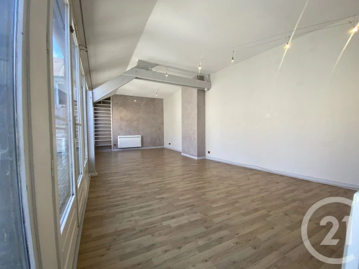 Voir la photo 1/5 du type apartment à Besançon