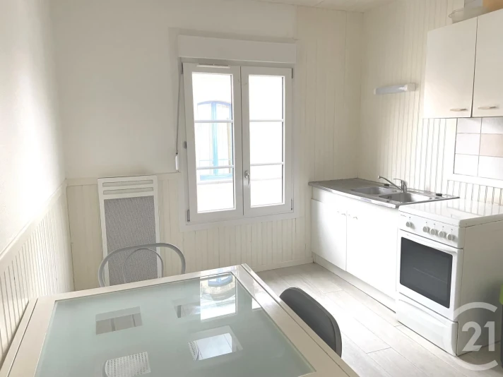Voir la photo 1/3 du type apartment à Verdun