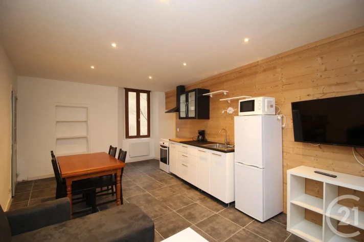Voir la photo 1/8 du type apartment à Gap