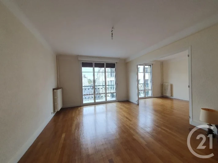 Voir la photo 1/10 du type apartment à Fontainebleau