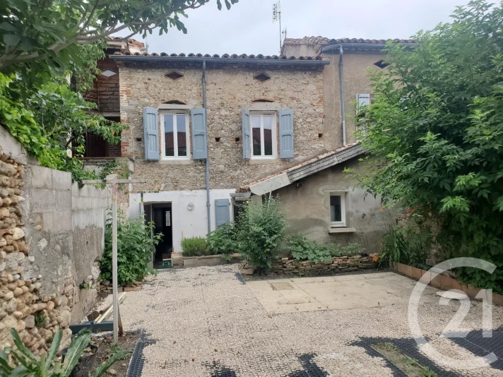 Voir la photo 1/10 du type house à Graulhet