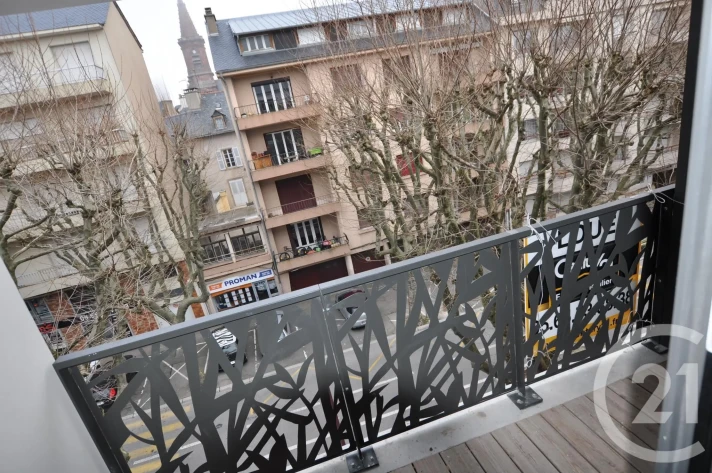 Voir la photo 1/13 du type apartment à Rodez