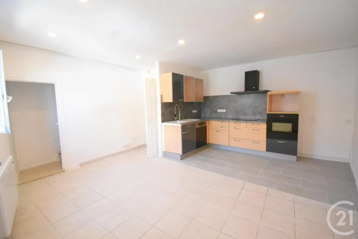 Voir la photo 1/10 du type house à Bellerive-sur-Allier