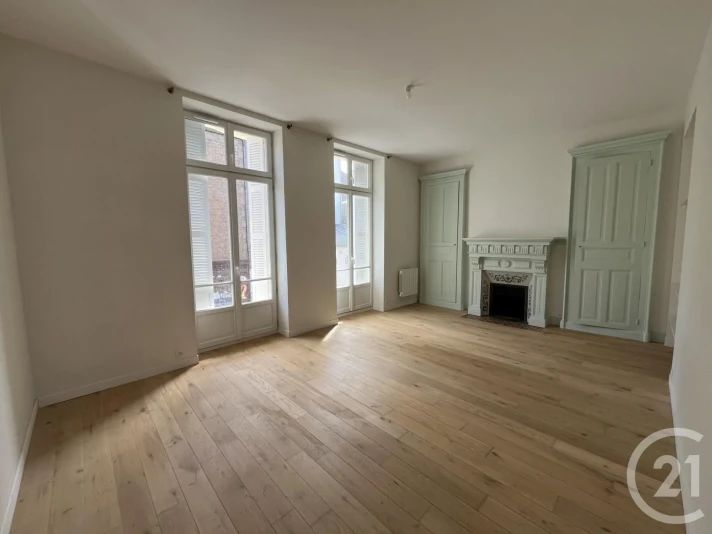Voir la photo 1/4 du type apartment à Granville