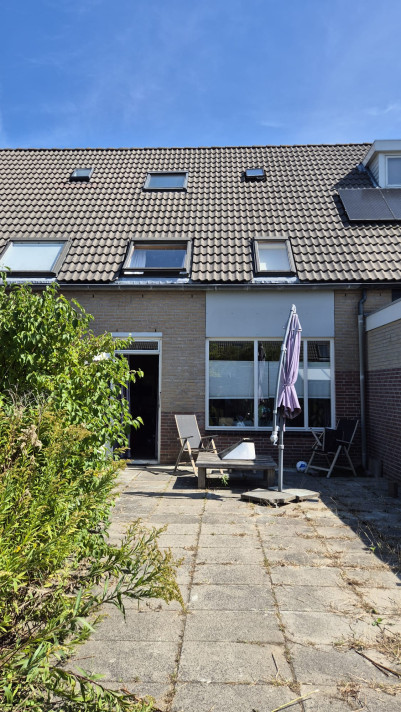 Bekijk foto 1/2 van house in Alkmaar
