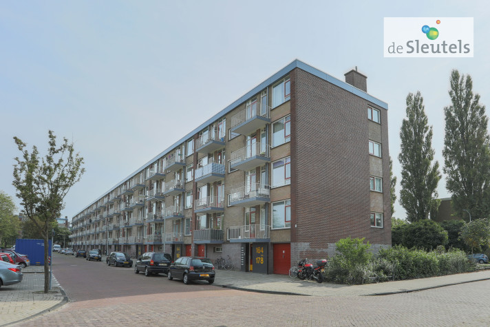 View photo 1/2 of apartment in Leiden
