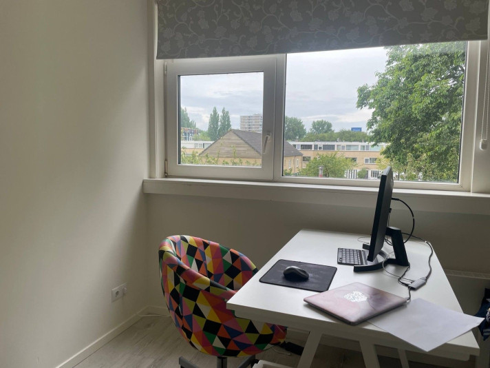 Bekijk foto 1/5 van house in Amstelveen