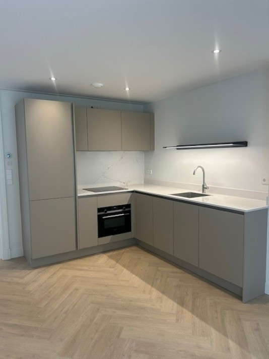 Bekijk foto 1/17 van apartment in Amsterdam