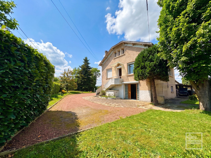 Voir la photo 1/14 du type house à Dardilly