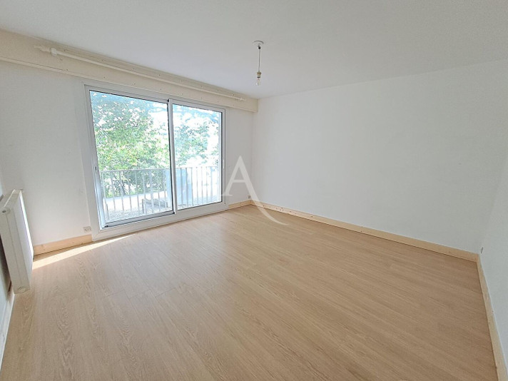 Voir la photo 1/6 du type apartment à Nantes