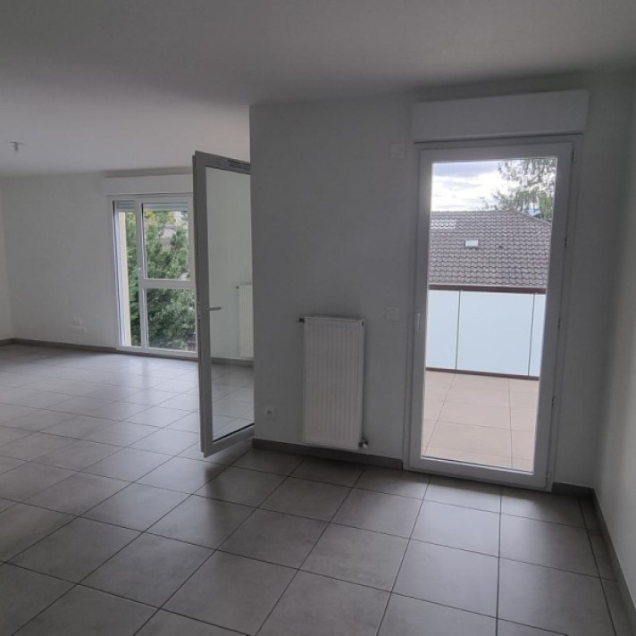 Voir la photo 1/5 du type apartment à Fontaine