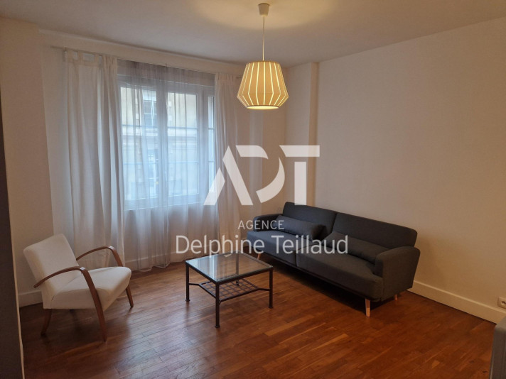 Voir la photo 1/7 du type apartment à Grenoble