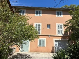 Appartement à Bourg-de-Péage