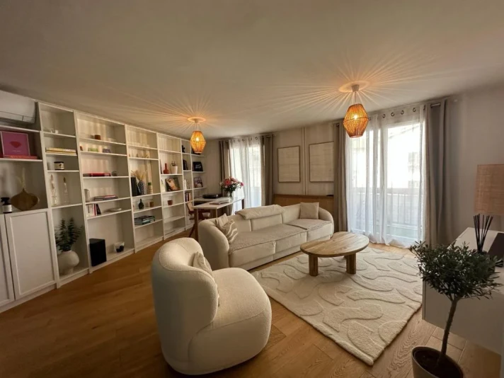 Voir la photo 1/13 du type apartment à Bourg-de-Péage