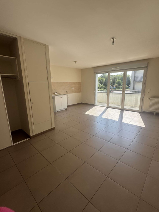 Voir la photo 1/6 du type apartment à Saint-Julien-les-Villas