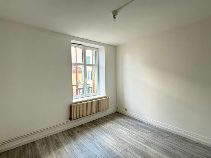 Voir la photo 1/3 du type apartment à Champigneulles