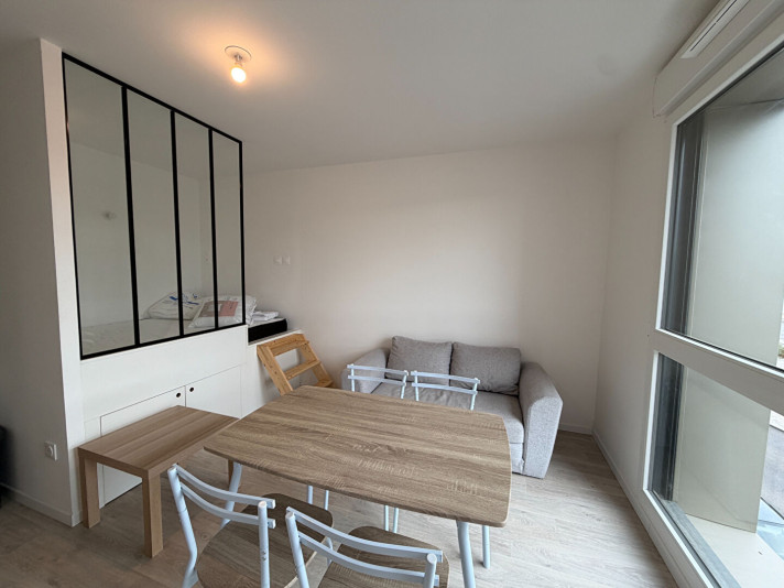 Voir la photo 1/8 du type studio à Louviers