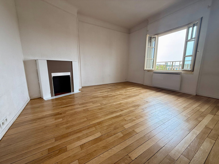 Voir la photo 1/5 du type apartment à Melun