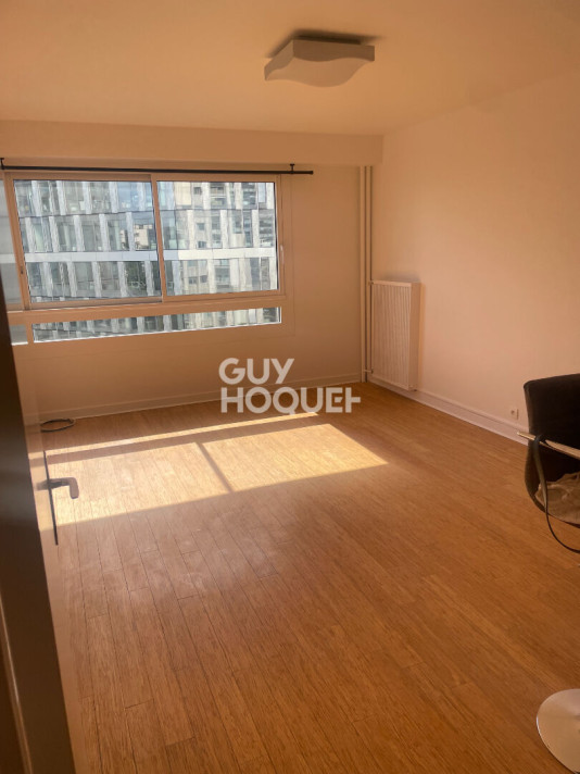 Voir la photo 1/5 du type apartment à Courbevoie