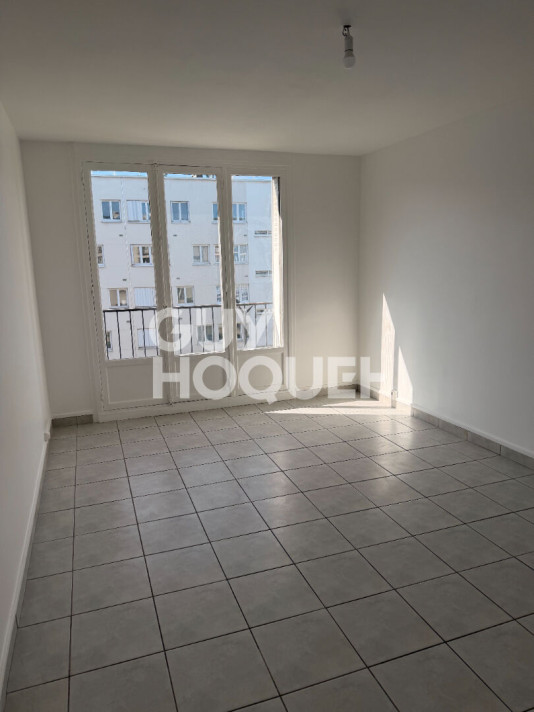 Voir la photo 1/5 du type apartment à Antony
