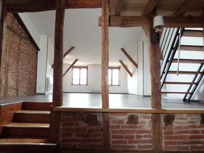 Voir la photo 1/7 du type apartment à Albi