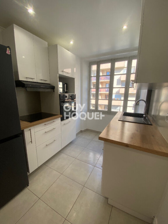 Voir la photo 1/3 du type apartment à Pau
