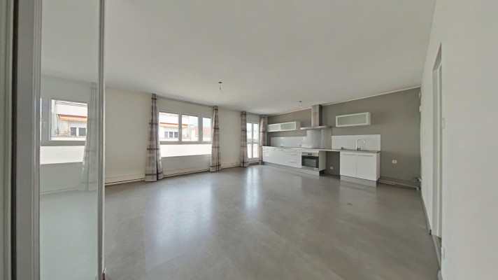 Voir la photo 1/8 du type apartment à Saint-Étienne