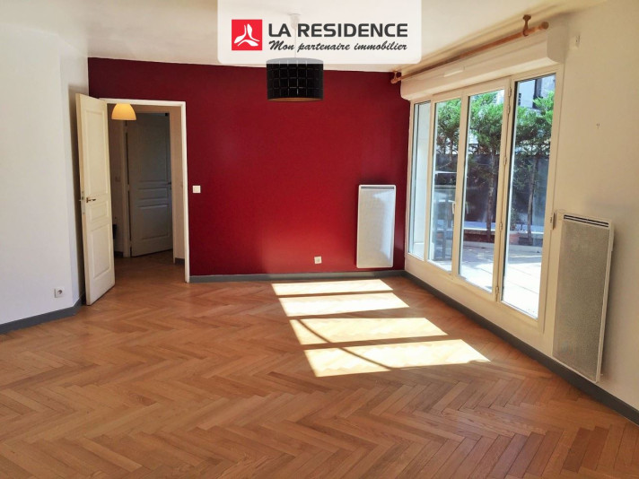 Voir la photo 1/7 du type apartment à Nogent-sur-Marne