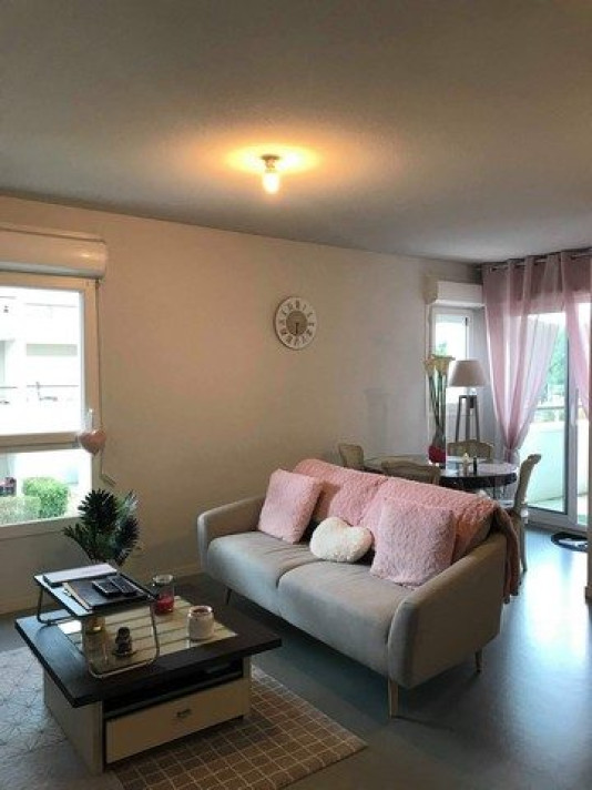 Voir la photo 1/8 du type apartment à Vannes
