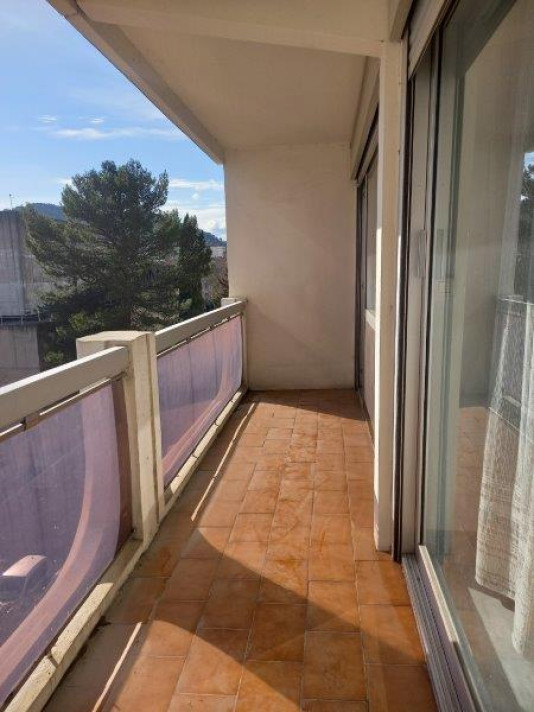 Voir la photo 1/9 du type apartment à Alès