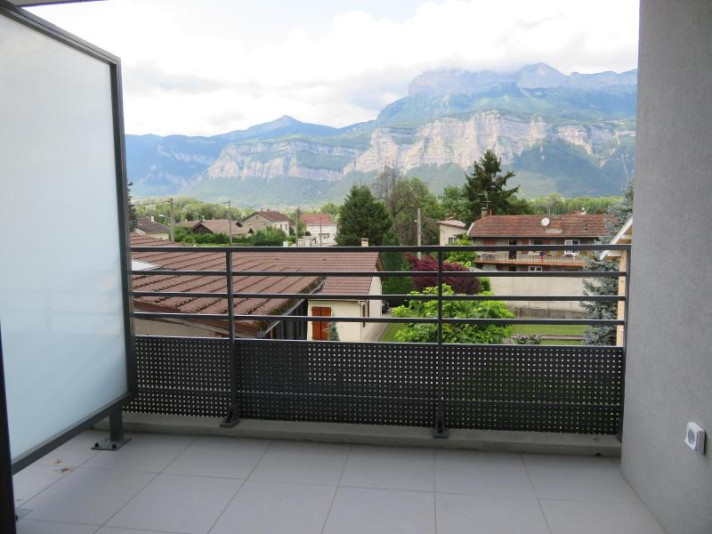Voir la photo 1/8 du type apartment à Le Champ-près-Froges